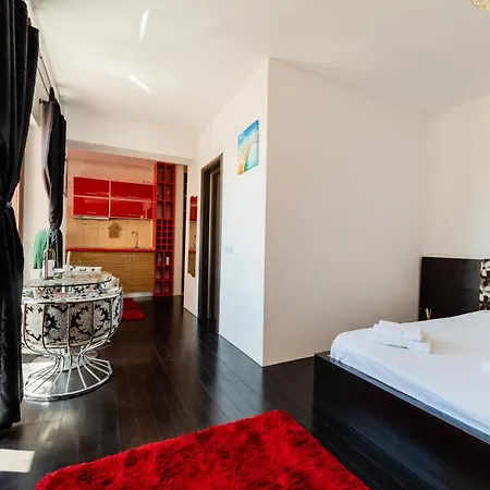 Apartel Fancy